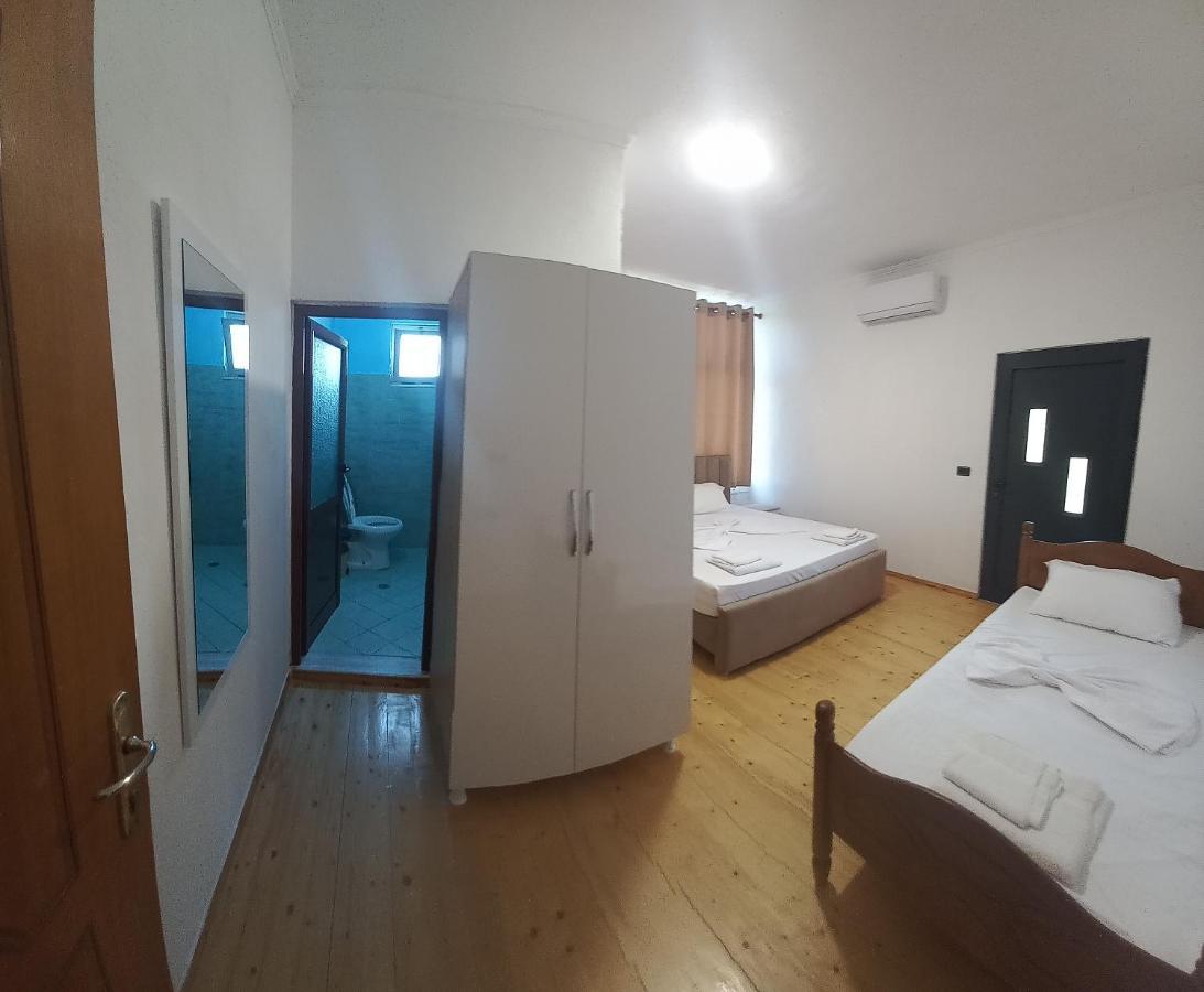 Hotel Eno Përmet エクステリア 写真