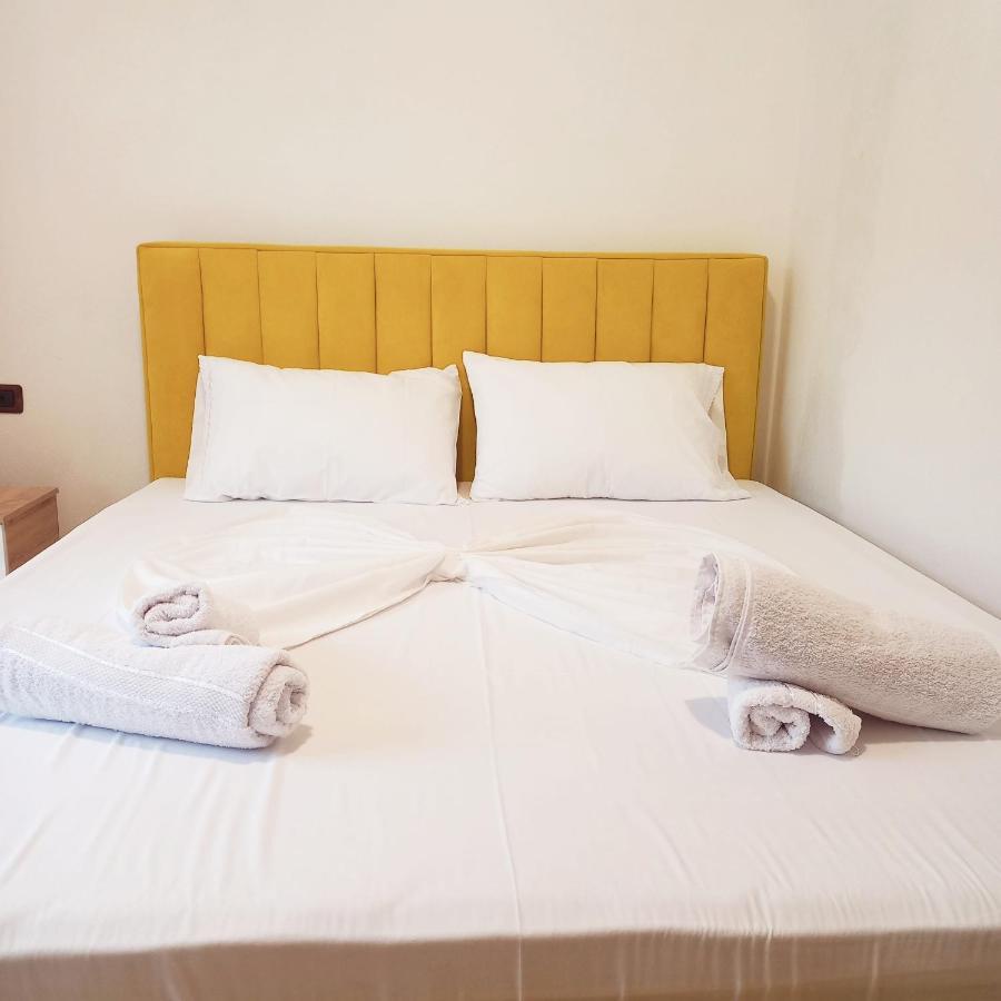 Hotel Eno Përmet エクステリア 写真